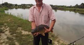 Wiesław Piątas i jedyny karp 3,47 kg
