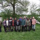 Uczestnicy zawodów o wiosenny spinning na j. Zadwornym 04.05.14r.