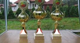 Trofea dla zwycięzców.
