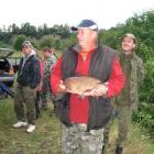 Największa ryba zawodów - leszcz 2.70 kg kolegi Andrzeja Potoczka.